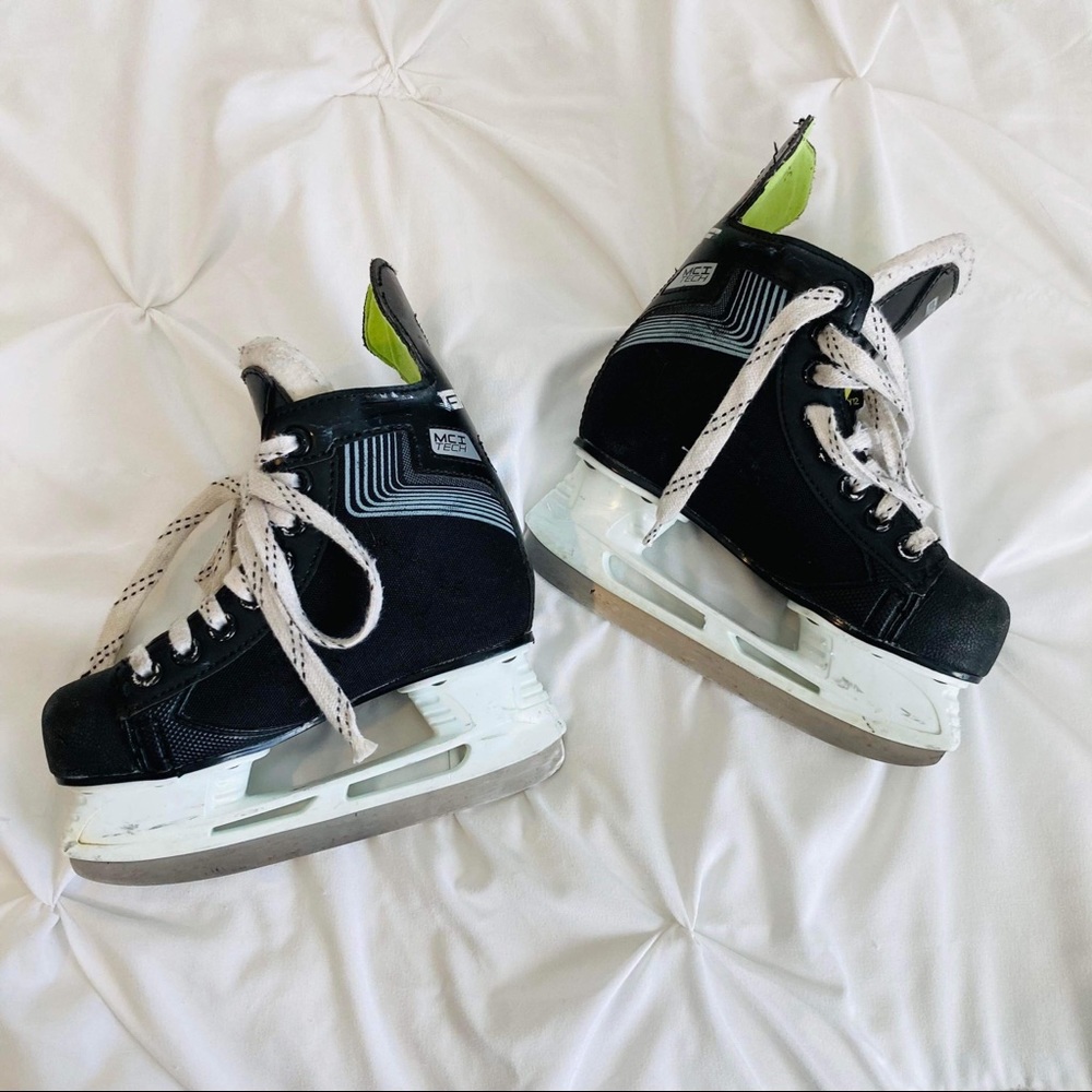Kid’s Hockey Ice Skates. Size 12c